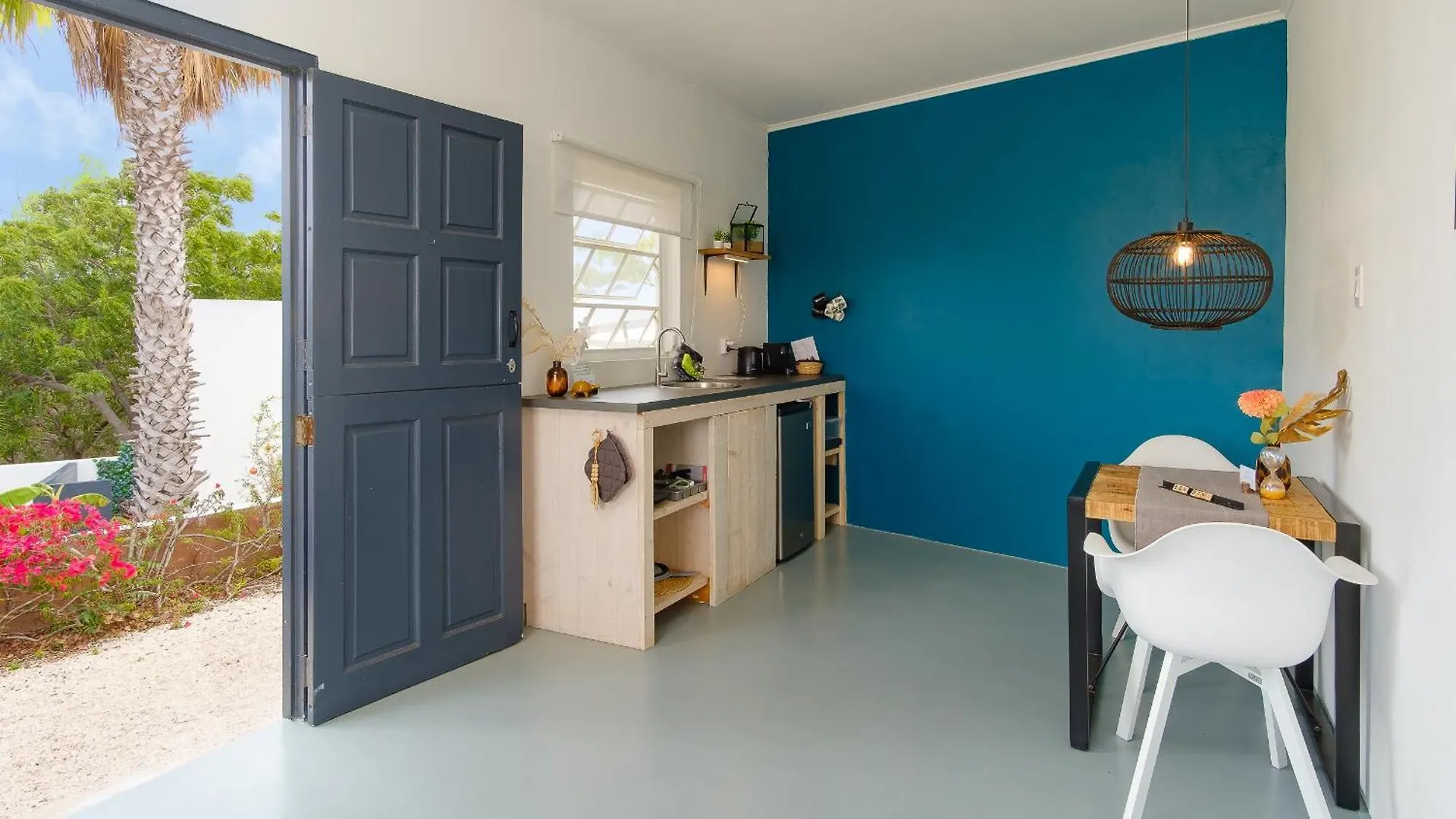 Saint Joris A Tiny Boutique Resort Виллемстад